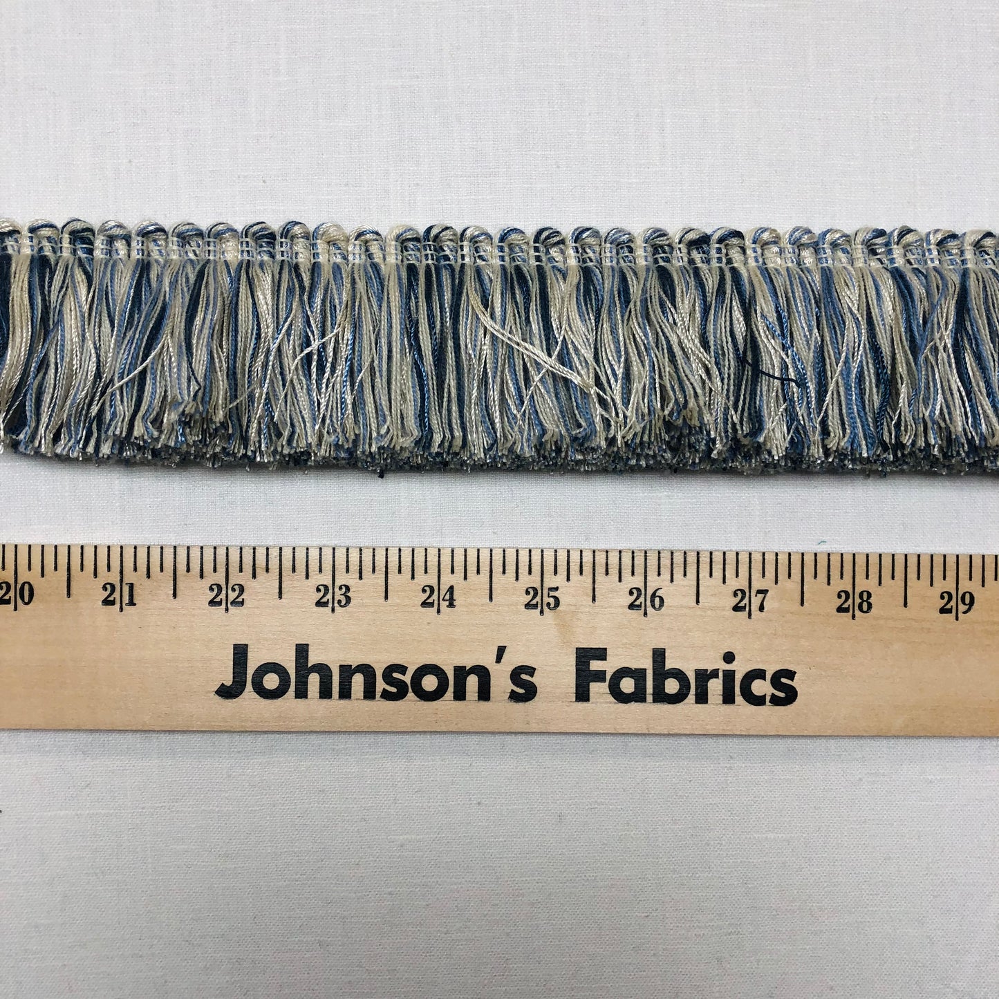 Lyon Brush