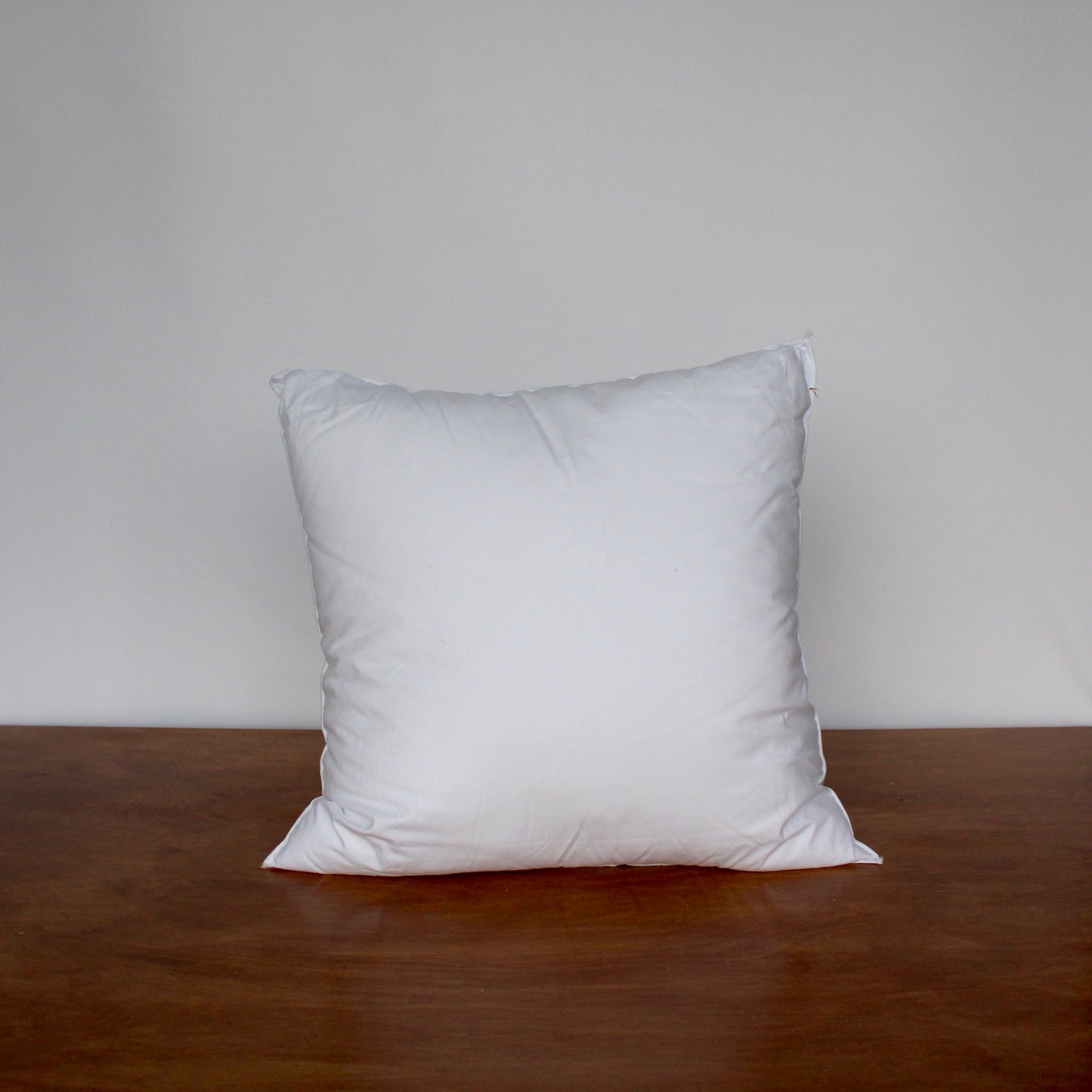 Polyester Square Pillow Insert – Johnson's Fabrics